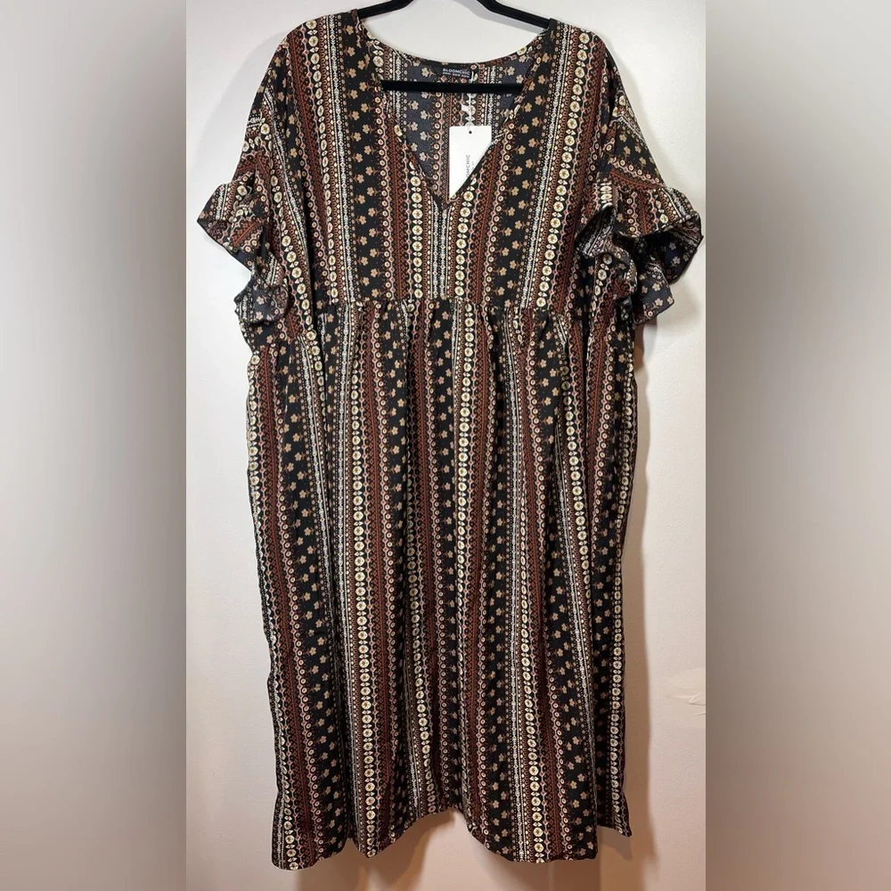 NWT BloomChic Ruffle Sleeve V Neck Midi Dress Size 22/24‎